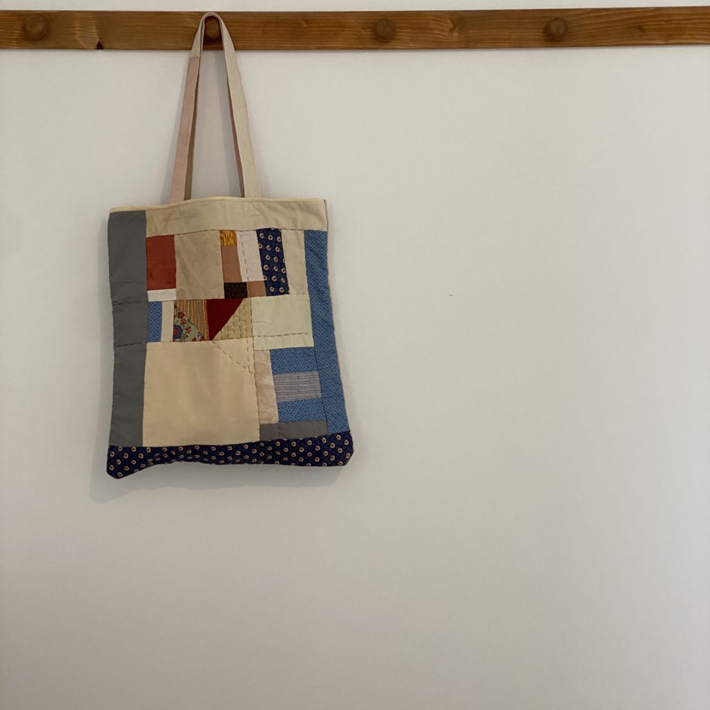 TB Grand Tote